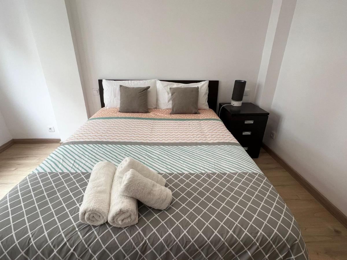 Close To Gran Via Centro Familiar Con Wifi By Apartamentos Logroño Exterior foto